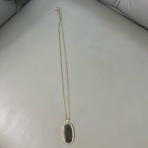 Kendra Scott gold with Black Pendant w/ adjustable necklace